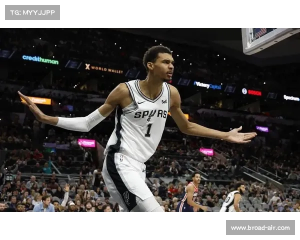 马刺主帅强调控制失误文班亚马的创造力将成为球队取胜关键